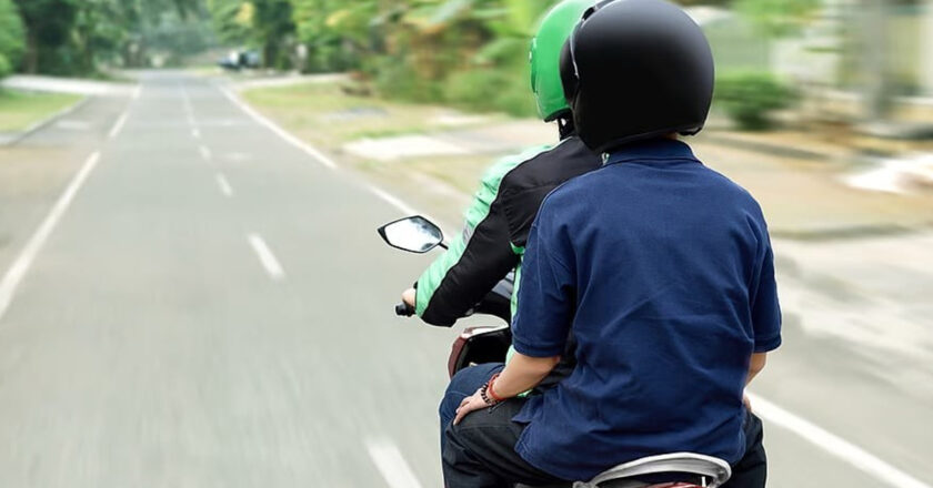 ‘Bike taxis a necessity, not a luxury’: Karnataka HC slams bike taxi ban, says it’s legally untenable