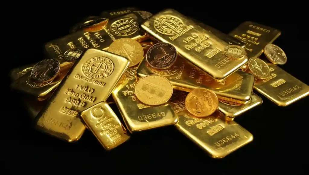 Could Gold Hit ₹3 Lakh Per 10 Grams by 2030? Experts Explain the Forecast, Global Risks and What It Means for Investors